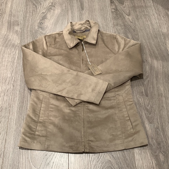 Beige jacket - Picture 2 of 5